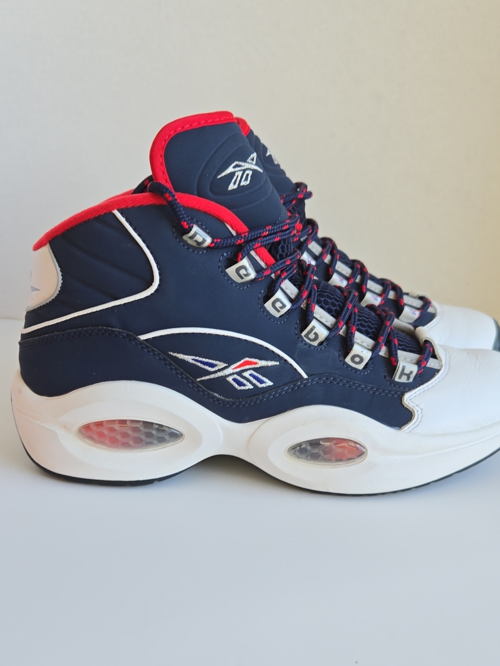 Reebok Question Mid USA Navy White Red Allen Iverson Sneakers Size 10 Men's NIB